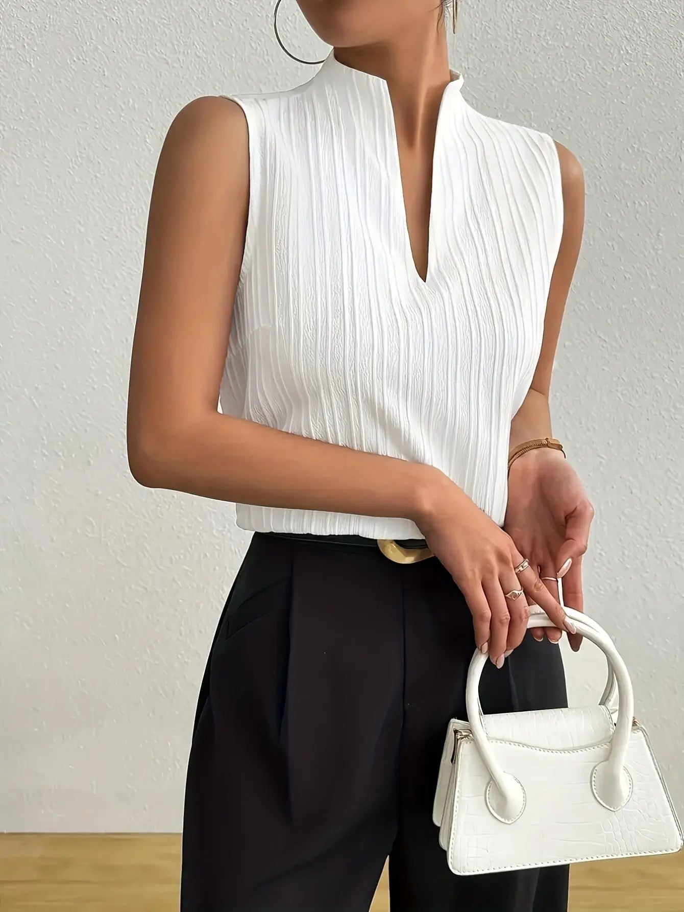 Elegant V-Neck Sleeveless Top Tianya Fashion